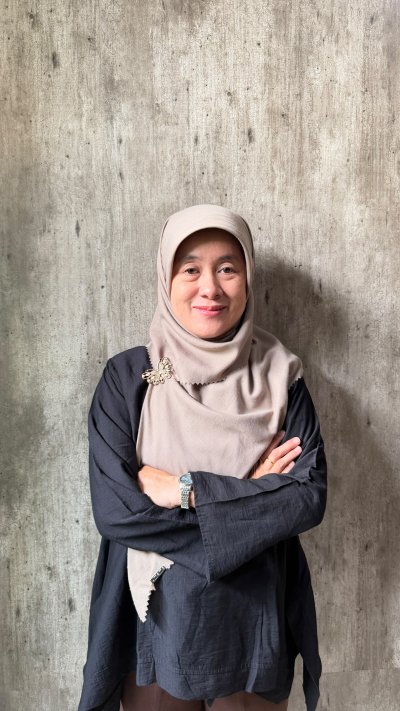 DIAH ROSITA, S.PD 