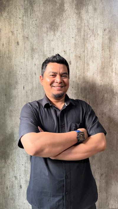 Ahmad Nurhakim, S.Pd.I