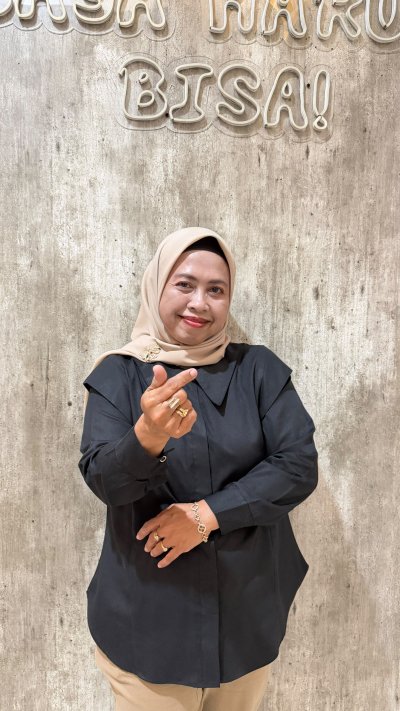 FETTY ROCHMULYATI,S.Pd